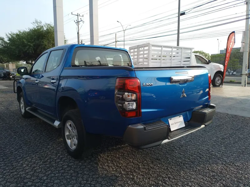 Mitsubishi L200 2022