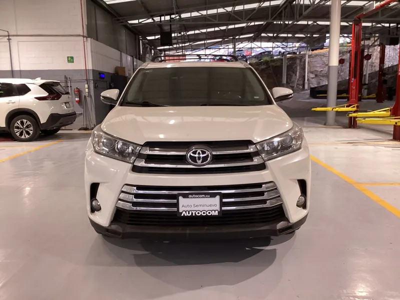 Toyota Highlander 2018