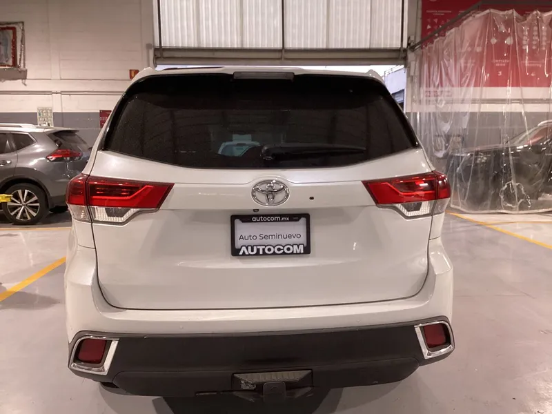 Toyota Highlander 2018