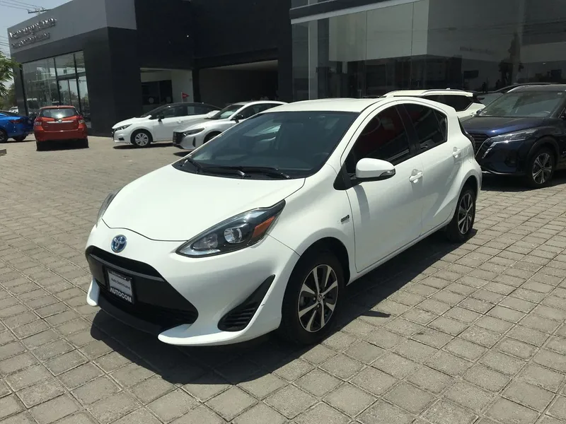 Toyota Prius C 2019