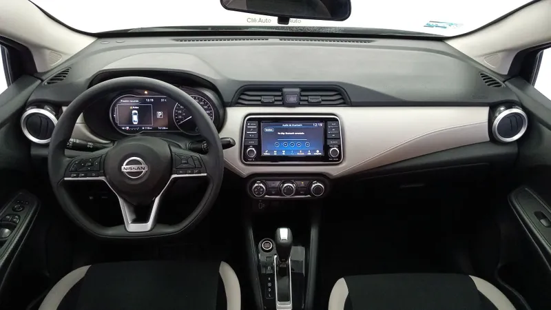 Nissan Versa 2021