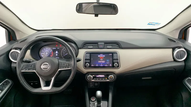 Nissan Versa 2021