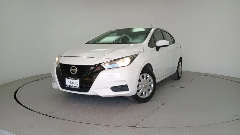 Nissan Versa 2020