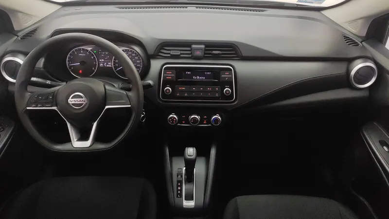 Nissan Versa 2021