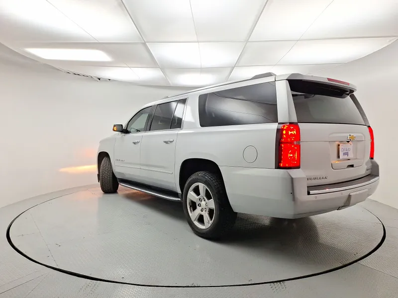 Chevrolet Suburban 2019