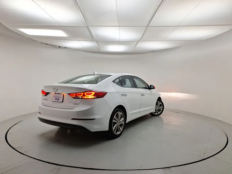 Hyundai Elantra 2018