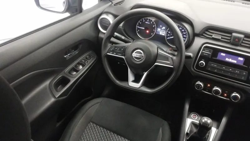 Nissan Versa 2020