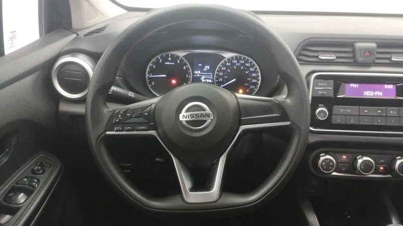 Nissan Versa 2020