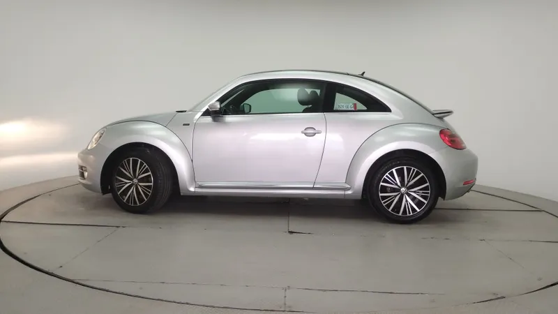 Volkswagen Beetle 2016