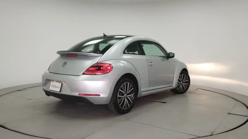 Volkswagen Beetle 2016