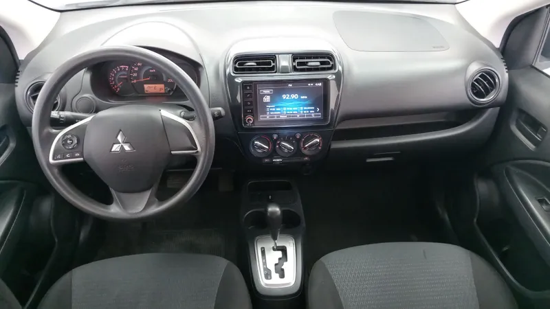 Mitsubishi Mirage G4 2022