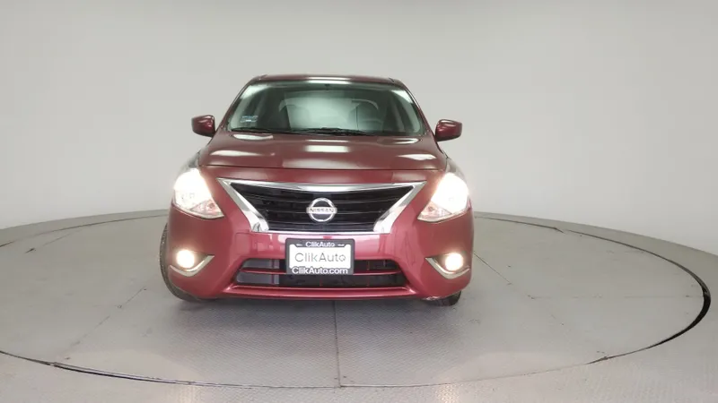 Nissan Versa 2019