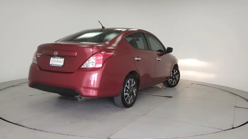 Nissan Versa 2019