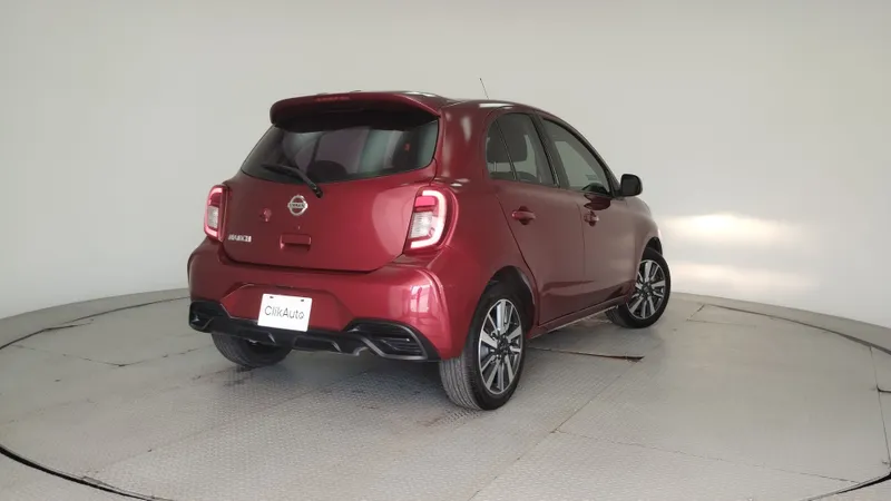 Nissan March 2021