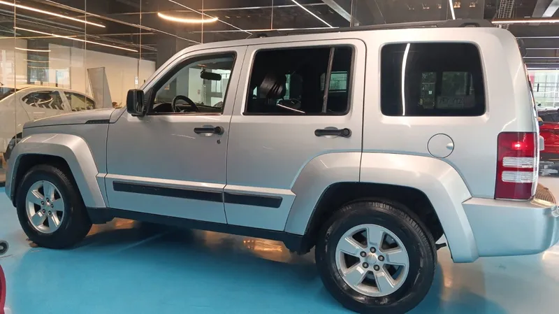 Jeep Liberty 2013