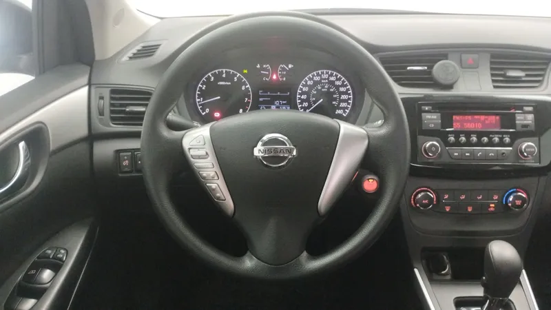 Nissan Sentra 2019