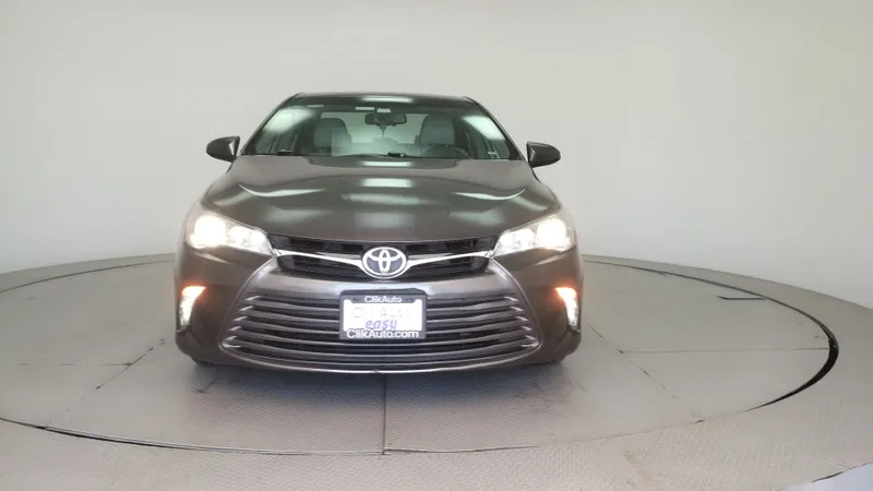 Toyota Camry 2016