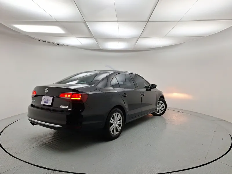 Volkswagen Jetta 2018