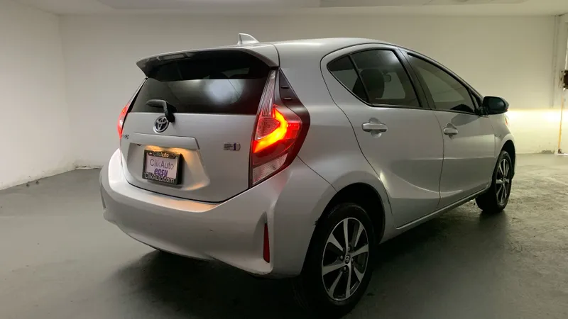 Toyota Prius 2020