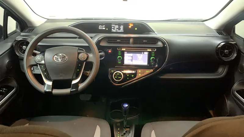 Toyota Prius 2020