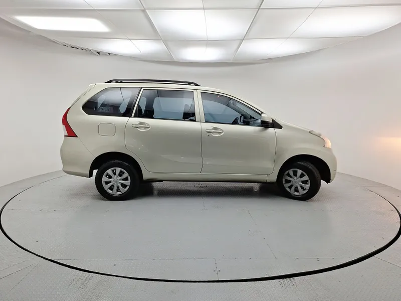 Toyota Avanza 2015