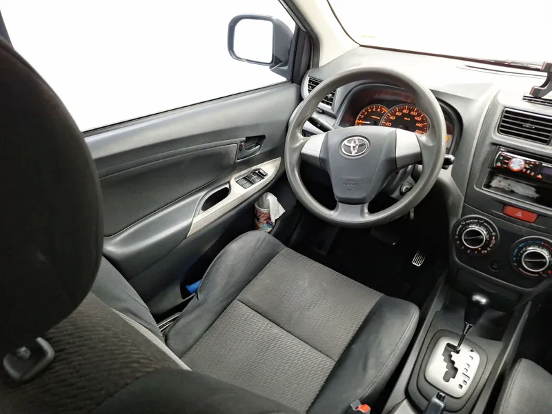 Toyota Avanza 2015