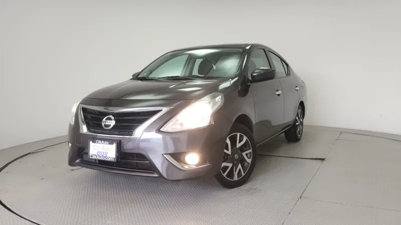 Nissan Versa 2019