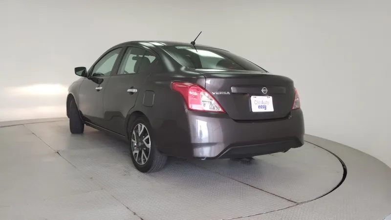 Nissan Versa 2019