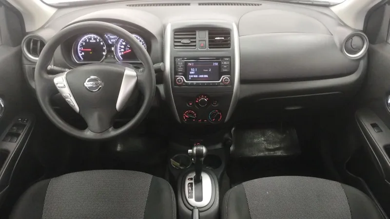 Nissan Versa 2019