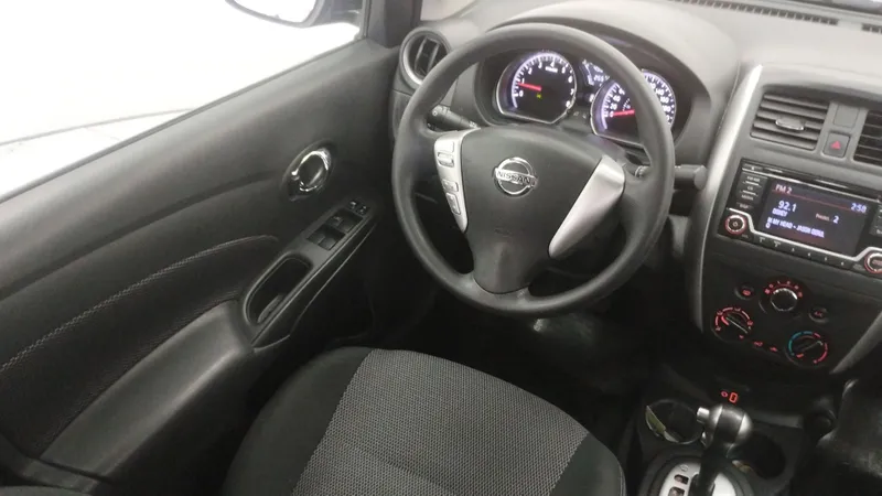 Nissan Versa 2019