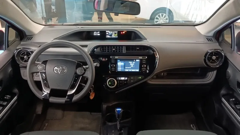 Toyota Prius C 2018