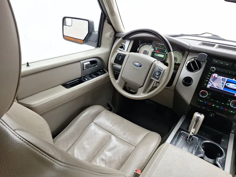 Ford Expedition 2012