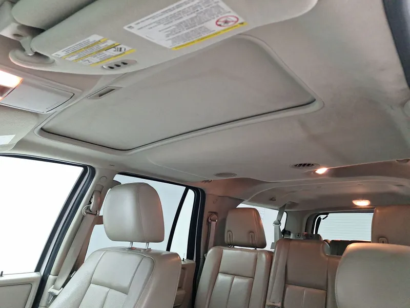 Ford Expedition 2012