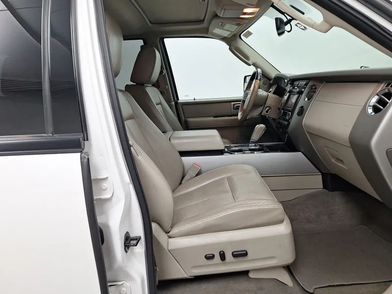 Ford Expedition 2012