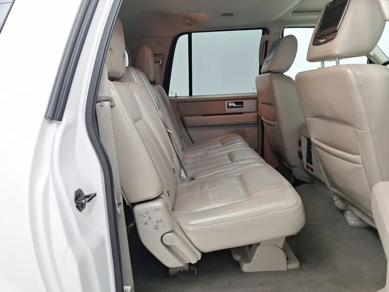 Ford Expedition 2012