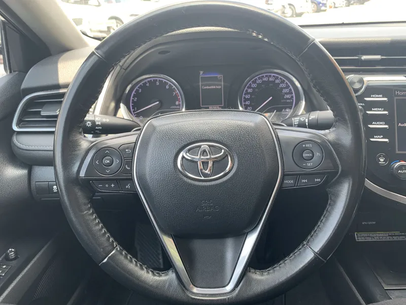 Toyota Camry 2019