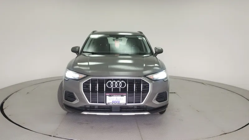 Audi Q3 2021