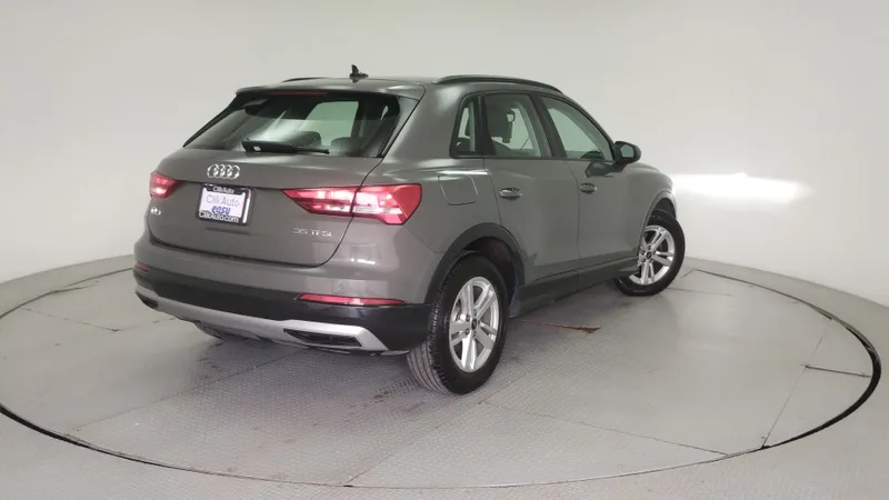 Audi Q3 2021