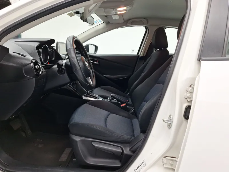 Toyota Yaris 2016