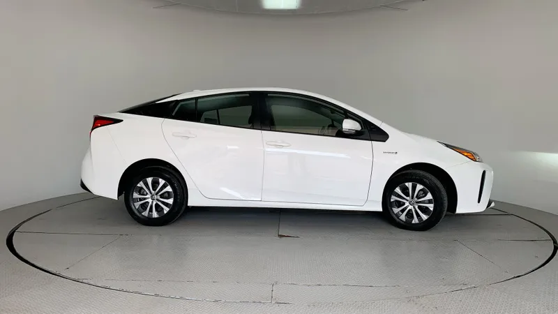 Toyota Prius 2020