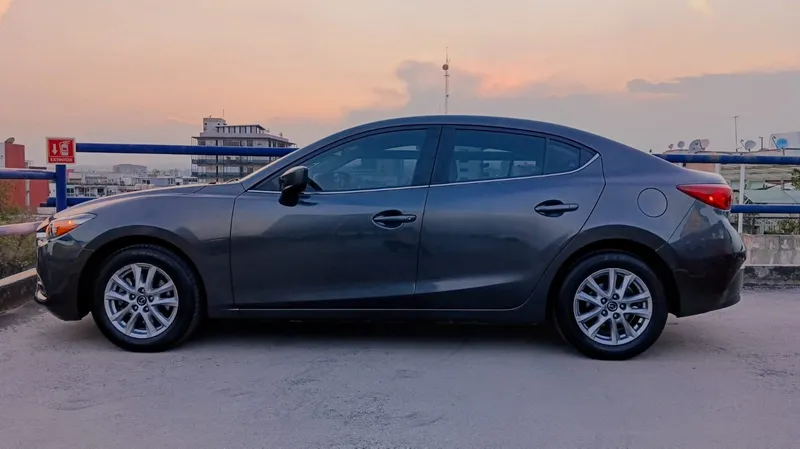 Mazda Mazda 3 2018