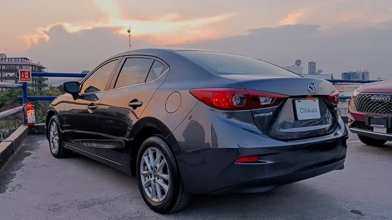 Mazda Mazda 3 2018