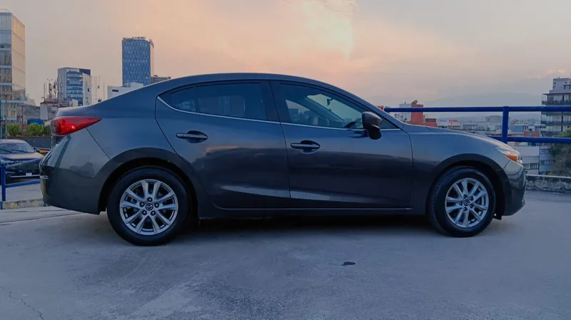 Mazda Mazda 3 2018