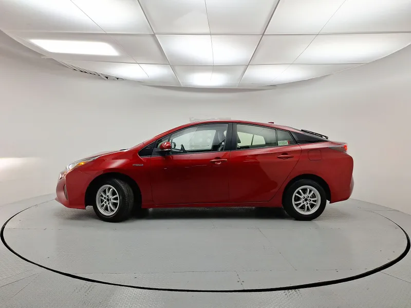 Toyota Prius 2017