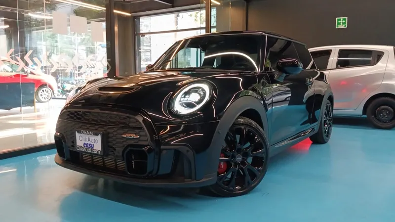 Mini John Cooper Works 2024