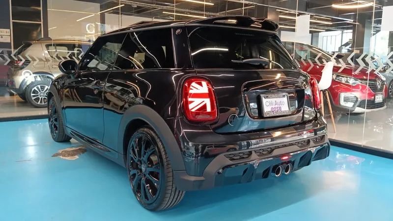 Mini John Cooper Works 2024