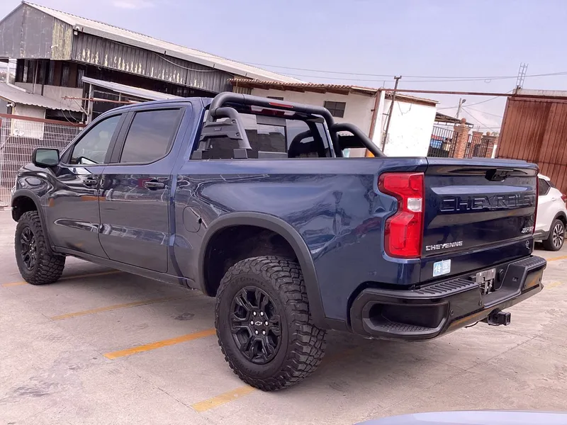 Chevrolet Cheyenne Doble Cabina 4x4 2022