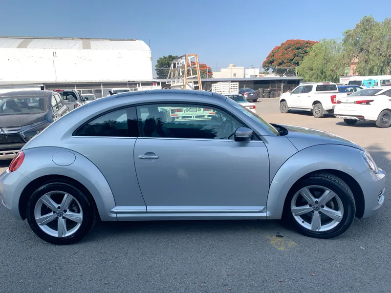 Volkswagen Beetle 2015