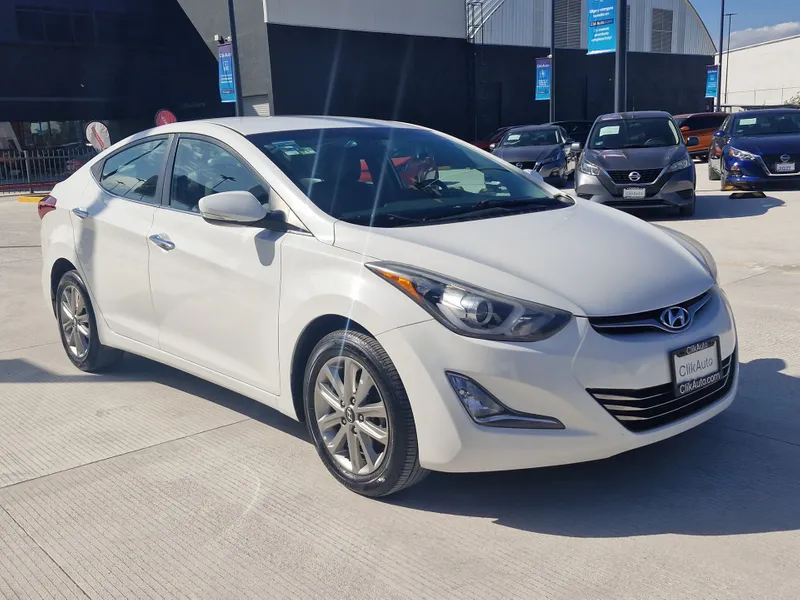 Hyundai Elantra 2015