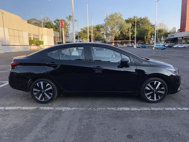 Nissan Versa 2022